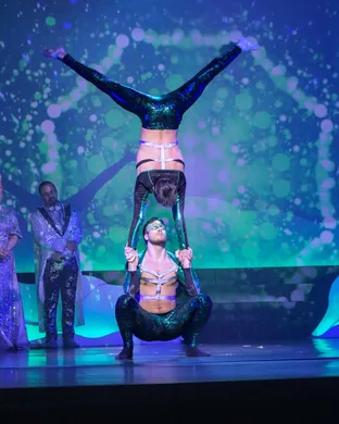 Cirque Musica Holiday Wonderland Fort Lauderdale